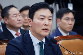 '尹 체포 방해' 김성훈 경호차장 경찰 출석 불응
