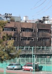 화재로 뼈대만 남은 무학여고 별관
