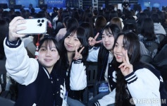 2025학년도 신입생환영회 즐기는 우리는 숙명여대 약대생들
