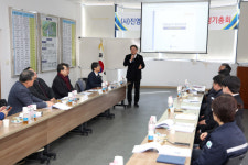 김해시, 산업현장 찾아 기업 애로사항 청취