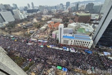 지금 세종대로는?