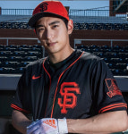 [MLB] 이정후, 열흘만의 복귀전에서 2루타…타점·득점·볼넷 각 1개