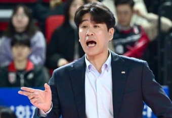 [프로배구] '코치 폭행 혐의 피소' 김종민 감독 