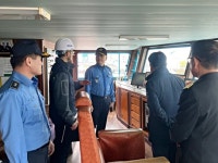 장성환 사천해양경찰서장, 낚시어선 밀집 항포구·유도선 안전점검