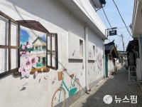 [로컬이 기회다] 충주 관아골의 부활..."청년이 모이면 골목이 살아난다"