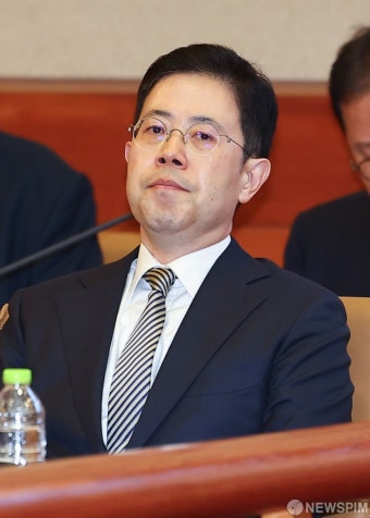 탄핵 심판 변론기일 출석한 손준성 검사의 생각?