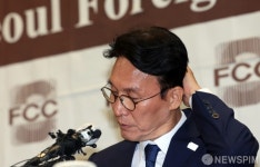 외신기자 만난 김민석 총리 후보자