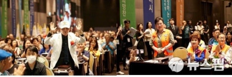 자숨서울경기지사 | 김동연 지사 "422만 헌신의 삶·봉사의 힘, 경기도를 움직인다"