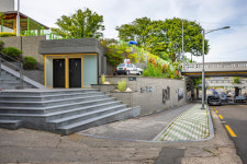 [르포] 10평 통닭집이 K-치킨 랜드마크로...구미 교촌1991로 가보니