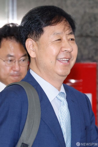 미소 짓는 구윤철 기재부 장관 후보자