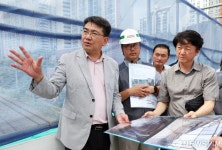 오승록 노원구청장,광운대역 보행육교 공사 현장 방문