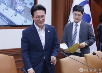 김민석 총리, 천주교계 만나 사회적 약자 지원 협력 요청