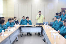 경남도, 재난안전대책본부 수습·복구 전환…집중호우 피해 복구 총력