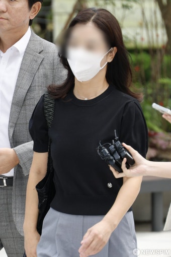 김건희 특검 소환조사 출석한 김예성 씨의 배우자 정모씨