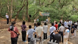 과천시, 청계산 황톳길 개장...맨발로 느끼는 자연의 힐링