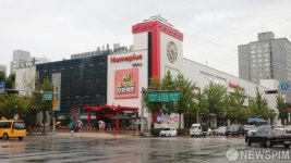 폐점 앞둔 홈플러스 가양점