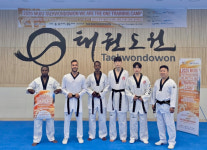 난민 태권도 선수들 태권도원서 훈련한다