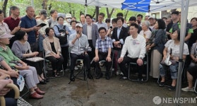 삼환도봉아파트 재건축사업 현장  주민들과 대화하는 오세훈 서울시장