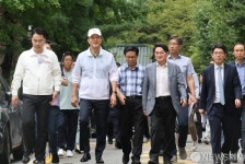 삼환도봉아파트 재건축사업 현장 점검하는 오세훈 서울시장