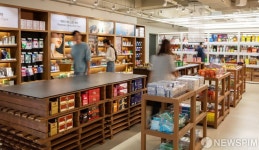 상담형 큐레이션 약국, 옵티마 웰니스 뮤지엄 약국 강남점 오픈