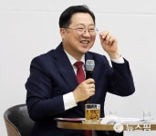 중구는 내 마음의 고향…부사동 추억 꺼낸 이장우 대전시장