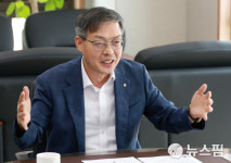 [인터뷰] 박병홍 축평원 원장 데이터 연계, 지속 가능한 축산 유통 환경 구축