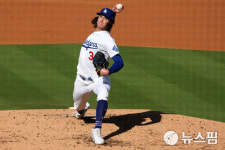[MLB] 다저스, 밀워키 꺾고 NLCS 3연승... WS 진출까지 단 '1승'