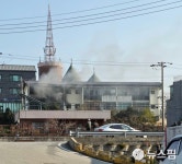 울진 한국통신 사원아파트서 화재 39분만에 초진…2명 부상
