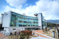 부산해운대도서관, 가족 참여형 야간 독서 체험 부엉이 책놀이 운영