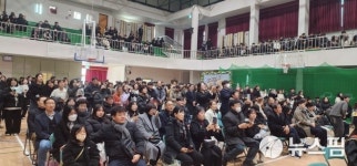 푸르른 청춘의 바다로...울진고등학교 졸업식