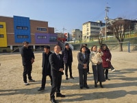이애형 경기도의원, 수원 곡정고·권선중·남수원초 현장 방문·점검