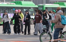 포근한 날씨, 즐거운 댄싱