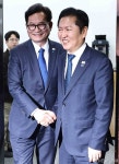 정청래 대표와 손잡은 송영길 전 대표