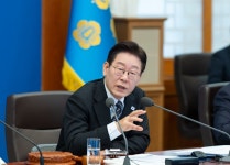 李대통령, 주한미군 무기반출에 대북억제 장애 없어…韓 군사력 압도적