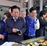 [르포] 하동·진주 찾은 정청래, 김경수와 동행...경남 눈빛, 예전보다 따뜻해졌다