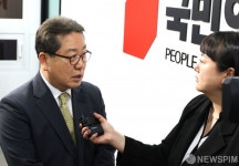 경기도지사 면접 보러 당사 찾은 조광한 최고위원