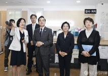 의료·돌봄 관련 살림의료복지사회적협동조합 현장 찾은 박홍근 장관