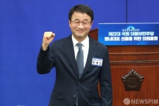 민주당 원내대표 선출… '한병도 단독 출마'