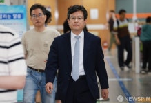 법원 향하는 강의구 전 대통령실 부속실장