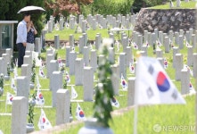 제71회 현충일, 국립서울현충원 묘역 참배