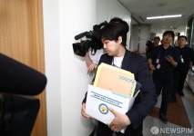 투표지 부족사태 중앙선관위 압수수색 나선 경찰