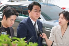 2차 종합특검 피의자 조사 출석하는 심우정 전 검찰총장