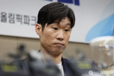 K-축구 혁신위 출범식 참석한 박지성 공동위원장