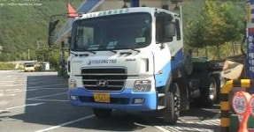 충전소 3곳 믿고 LNG 화물차 도입한다고?