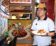 [Well]12평매장 하루 닭 50마리 판매 웃음꽃 활짝