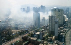 [독자 포토]삼각지역에서 바라본 용산 무허가주택 화재