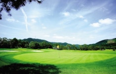 [골프회원권]소폭하락속 신원CC와 아시아나CC 강세