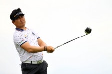 한일프로골프대항전, 첫날 양용은-가타야마 신고와 한판승부