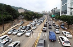 [포토]통행 재개된 남부순환로
