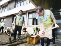 [사회공헌]한국토지주택공사(LH)의 나눔 경영… 그늘진 이웃에 횃불 밝힌다